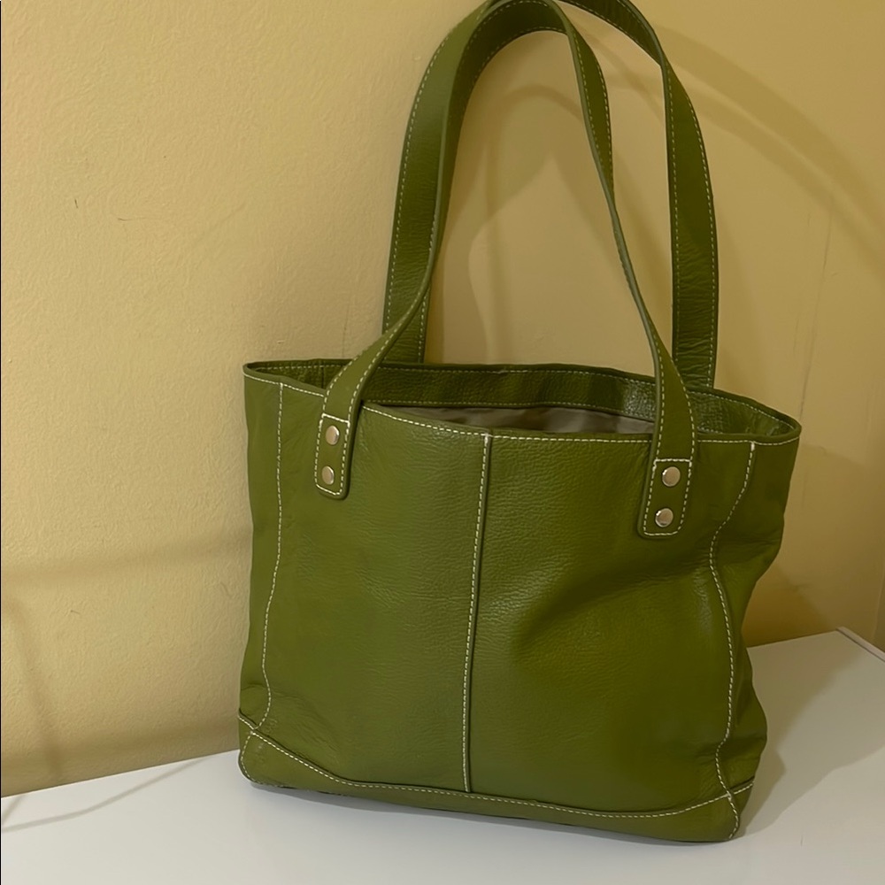 Olive Green leather Bag with Sturdy Design